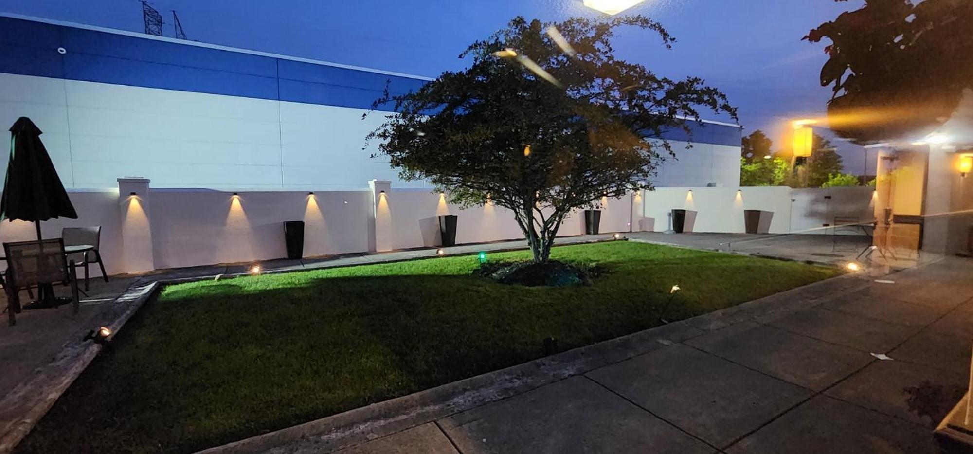 فندق سوبر 8 باي ويندام مورتون جروف/شيكاجو Morton Grove المظهر الخارجي الصورة